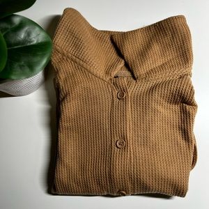 brown collard crop top